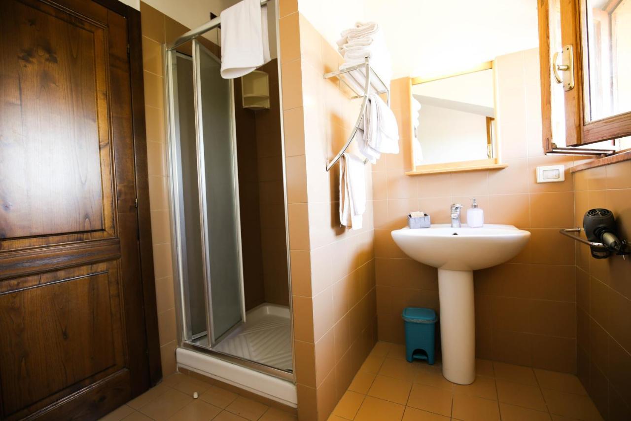Hotel Benedetti Campello sul Clitunno Zewnętrze zdjęcie
